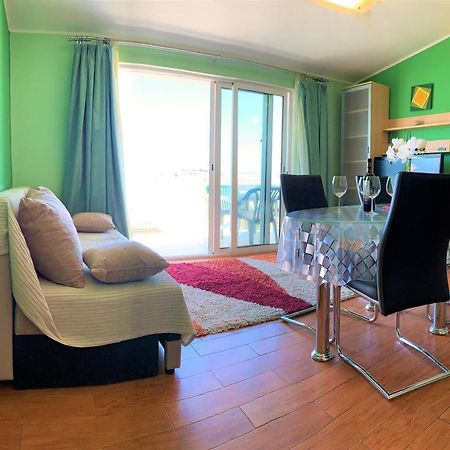 Roko Apartment House พรีมอชเตน ภายนอก รูปภาพ