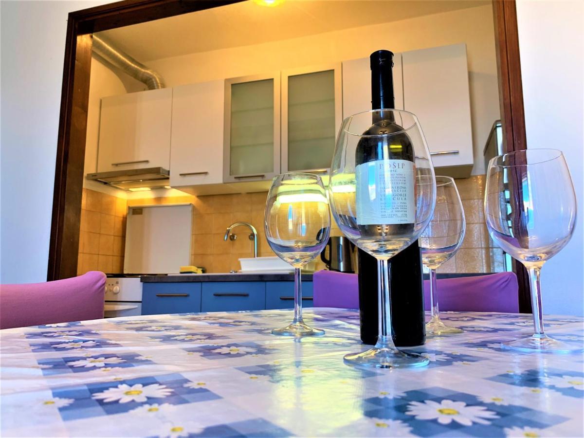Roko Apartment House พรีมอชเตน ภายนอก รูปภาพ