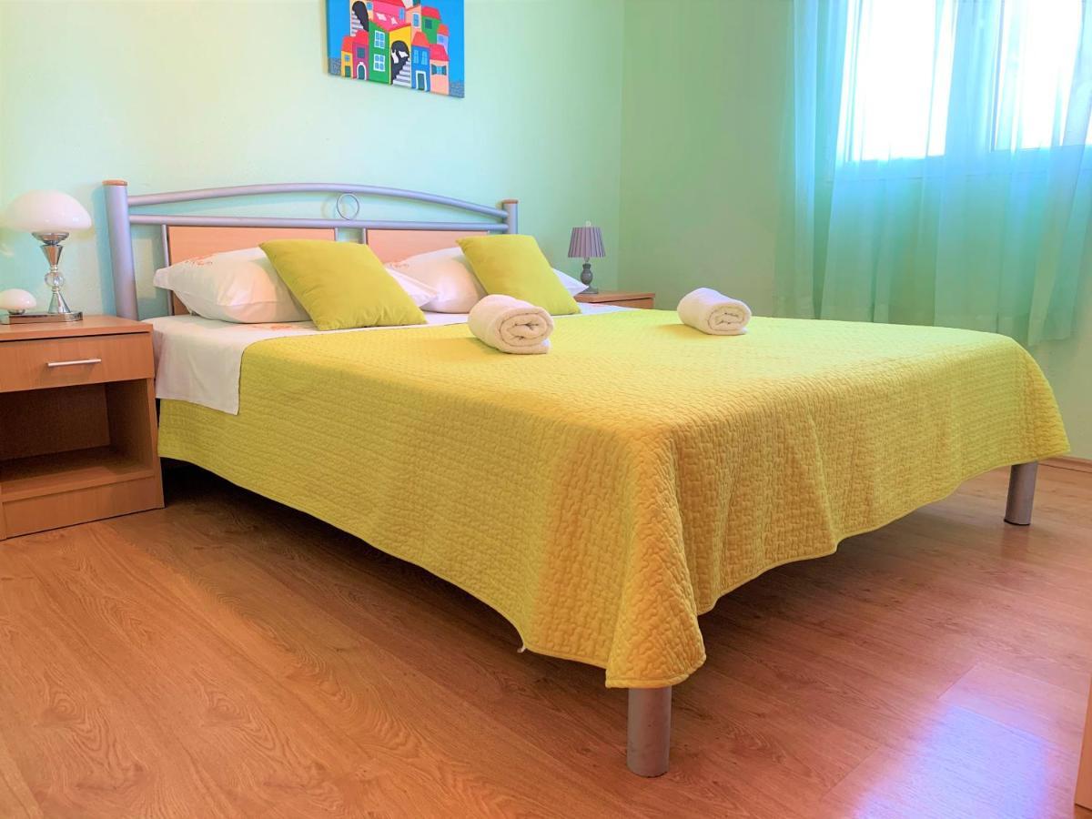 Roko Apartment House พรีมอชเตน ภายนอก รูปภาพ