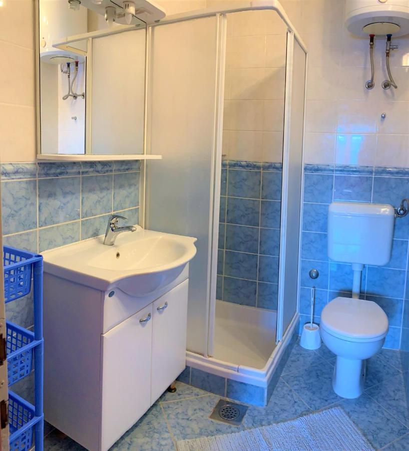 Roko Apartment House พรีมอชเตน ภายนอก รูปภาพ