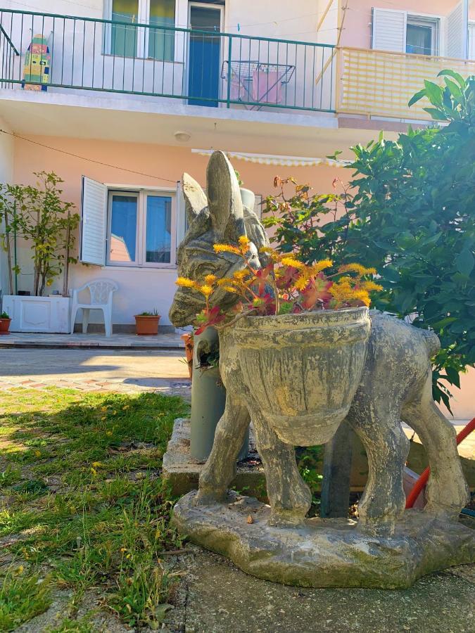 Roko Apartment House พรีมอชเตน ภายนอก รูปภาพ